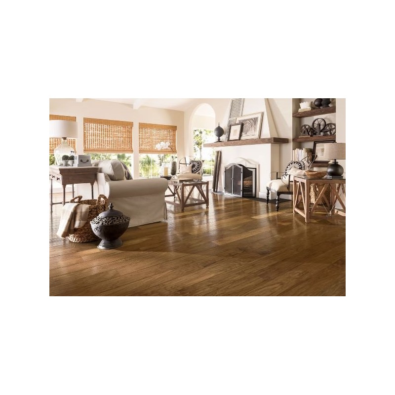 American Scrape Hardwood Walnut - Natural