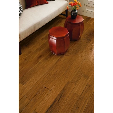 American Scrape Hardwood Oak - Gunstock