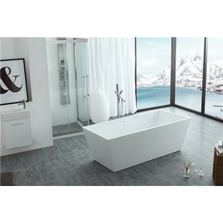 67" WHITE ACRYLIC TUB - NO FAUCET